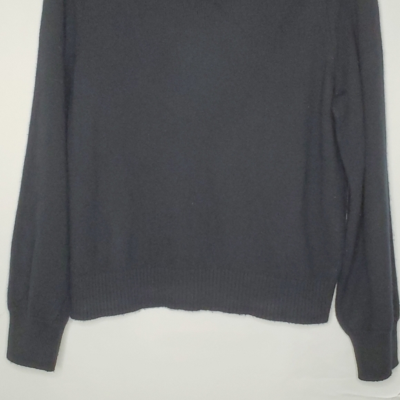 J. Crew Lamb's Wool Blend Crewneck Sweater Size L Jeweled Shoulder Buttons - Picture 4 of 13